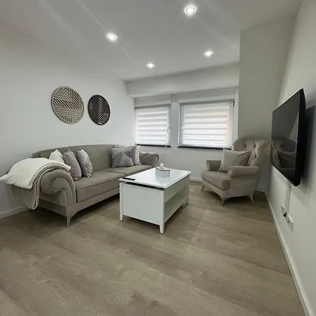 Lounge 003